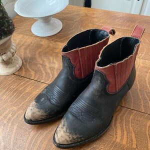 Matisse Distressed Cowboy Booties!